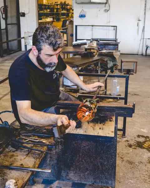 Lafiore artisan shaping glass