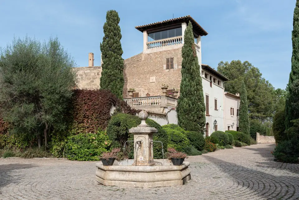   Finca Biniagual - Essentially Mallorca 1